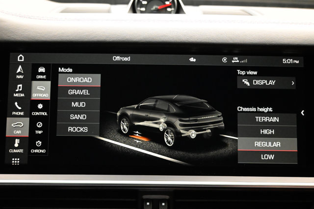 Used 2021 Porsche Cayenne S image 16