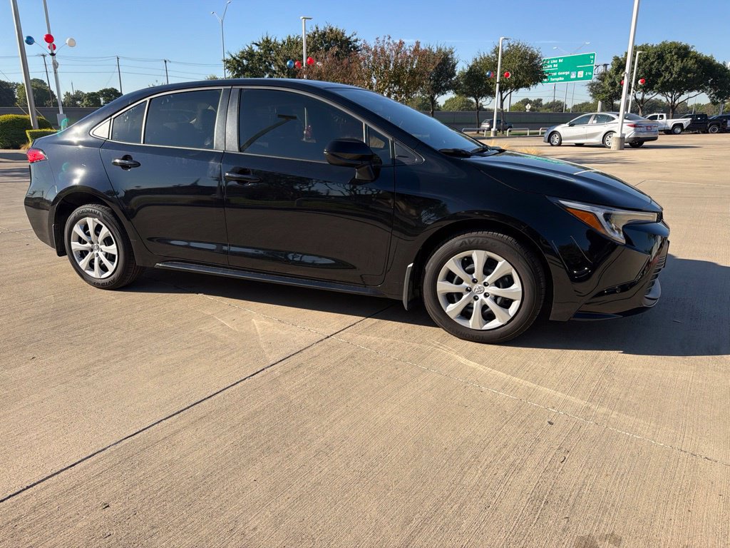Certified 2024 Toyota Corolla LE FWD image 17