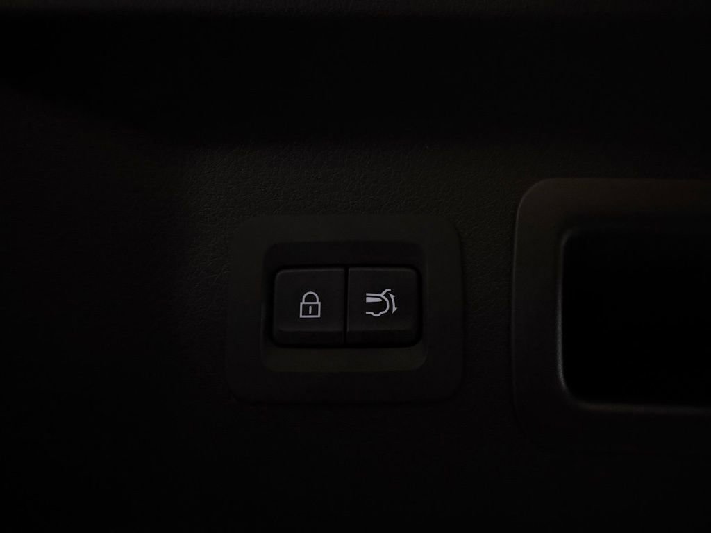 Used 2024 MAZDA CX-90 Plug-In Hybrid w/ Preferred image 29