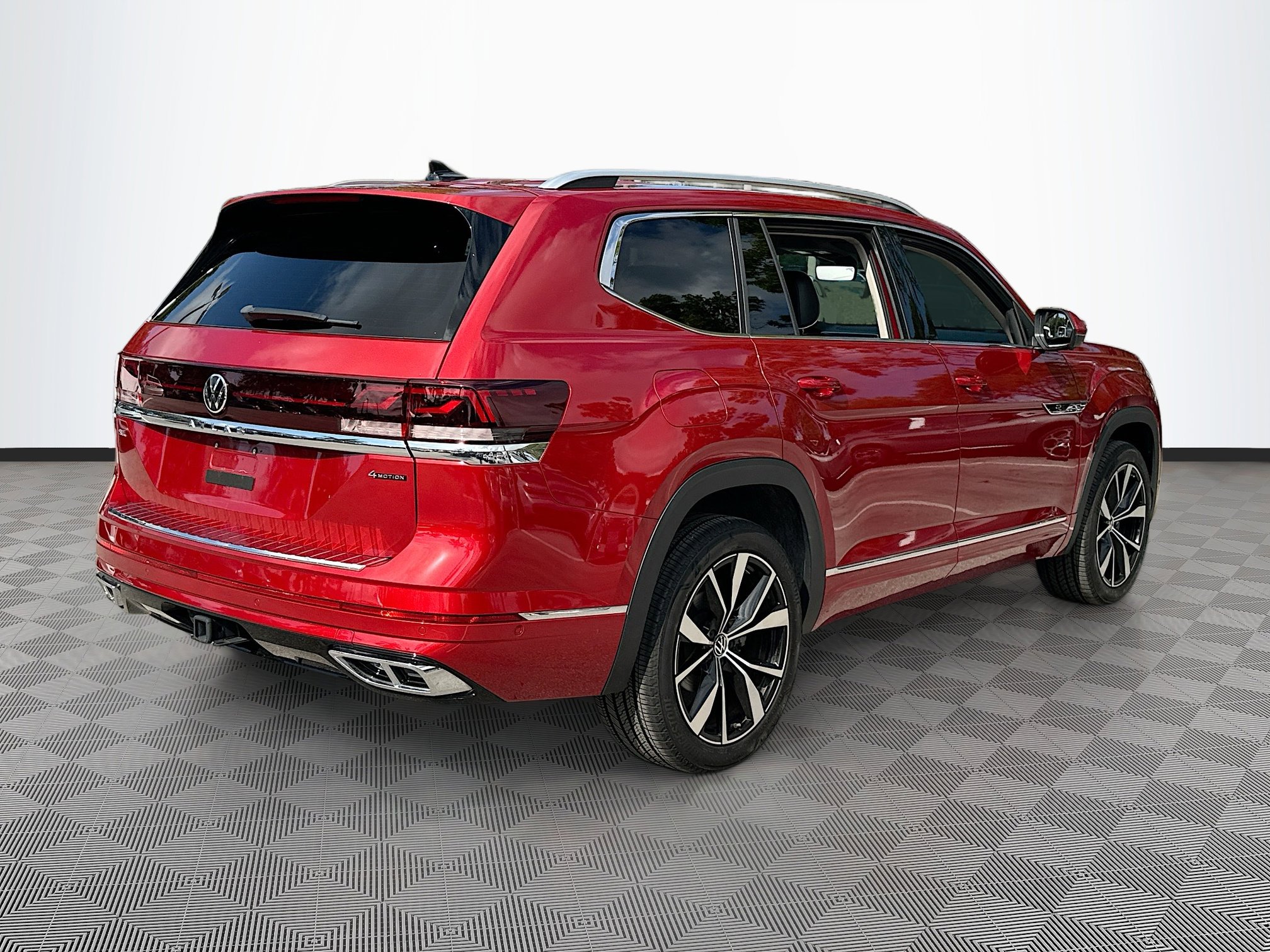 Used 2024 Volkswagen Atlas SEL Premium R-Line image 7