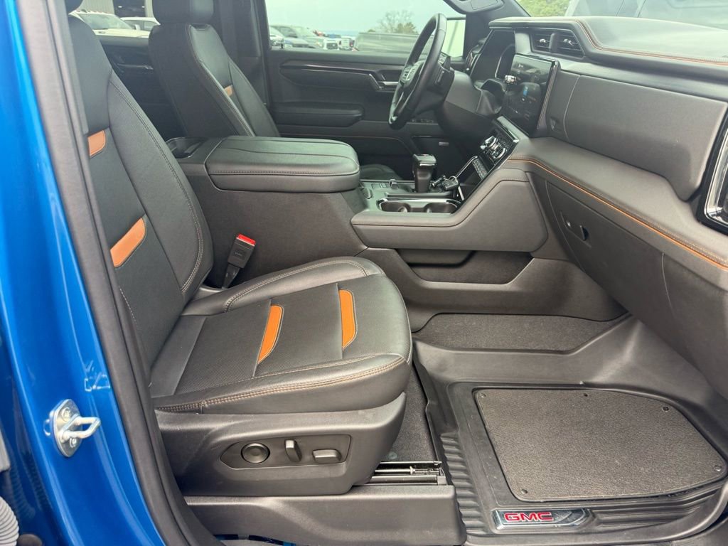 Used 2023 GMC Sierra 1500 AT4 w/ Technology Package image 22