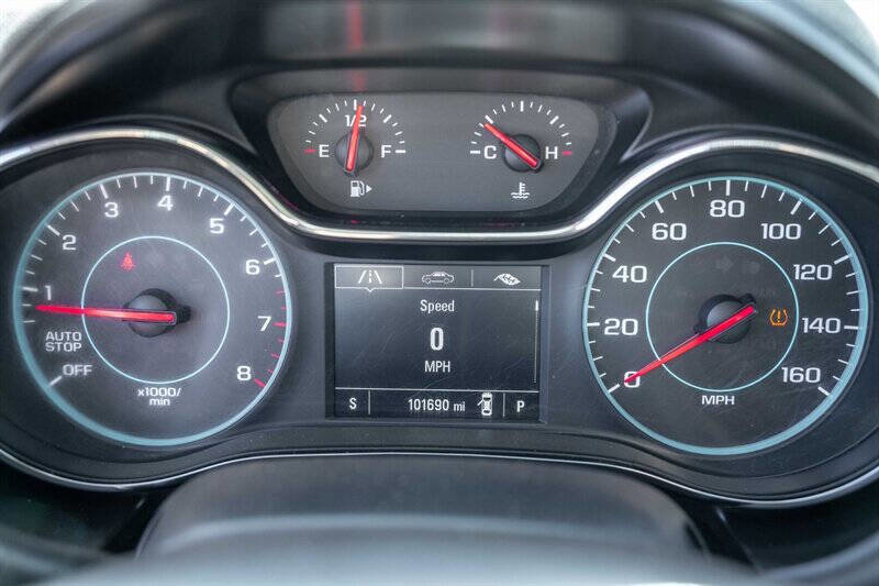 Used 2017 Chevrolet Cruze LT image 12