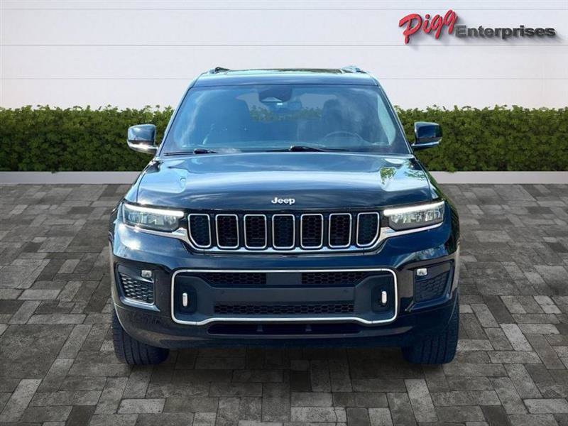 Used 2021 Jeep Grand Cherokee L Overland w/ Luxury Tech Group IV AWD/4WD image 5