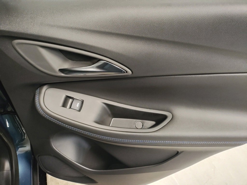 New 2026 Buick Encore GX Sport Touring w/ Advanced Technology Package image 14