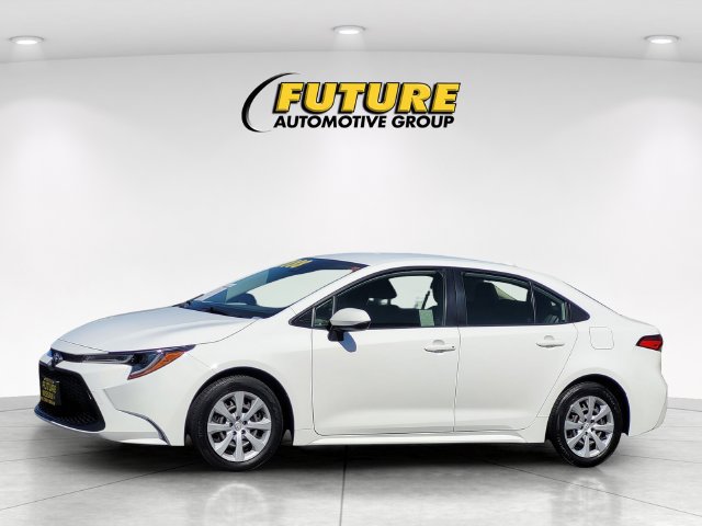Used 2022 Toyota Corolla LE FWD image 5