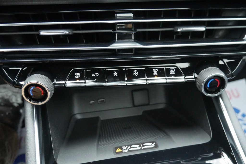 New 2026 Chevrolet Traverse Z71 w/ Enhanced Driving Package image 18