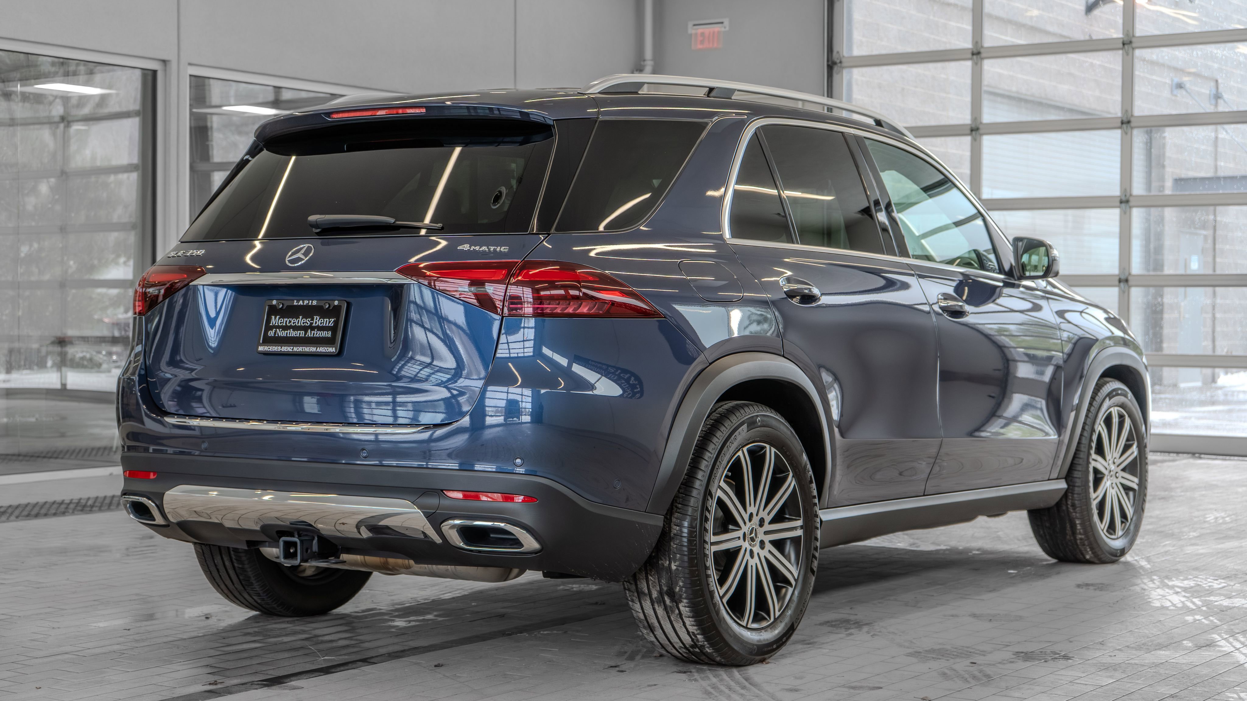 Used 2024 Mercedes-Benz GLE 350 4MATIC image 31