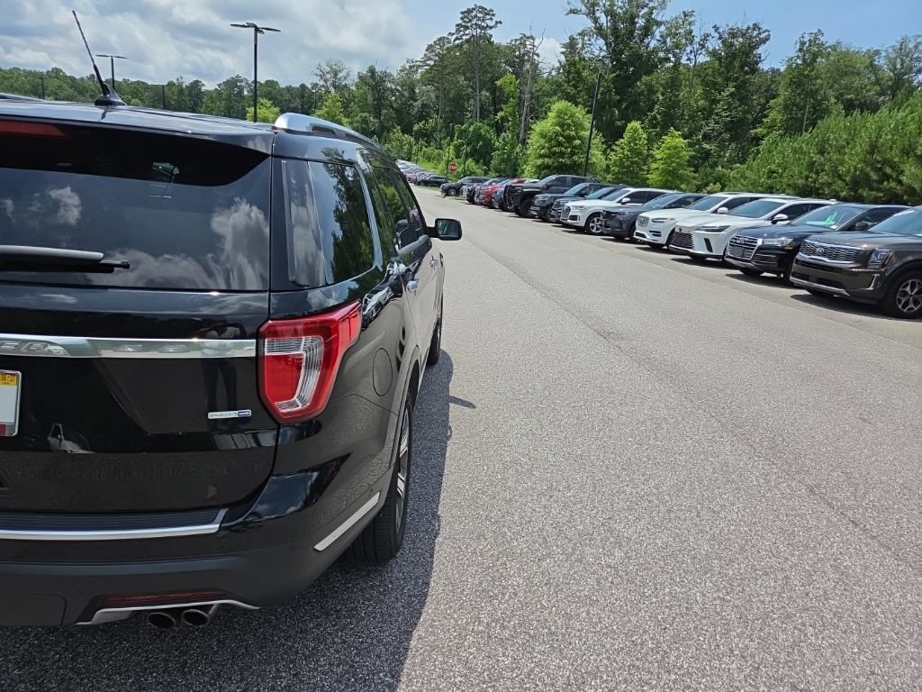 Used 2018 Ford Explorer Platinum AWD/4WD image 8