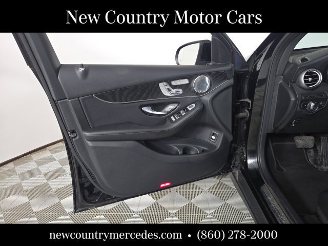 Used 2018 Mercedes-Benz GLC 300 4MATIC image 14