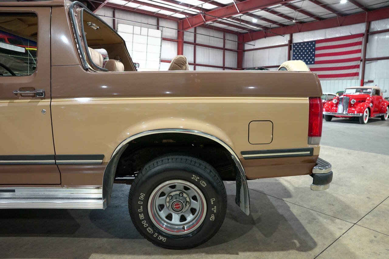 Used 1987 Ford Bronco AWD/4WD image 5