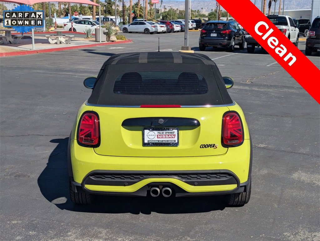 Used 2022 MINI Cooper S w/ Driver Assistance Package image 4