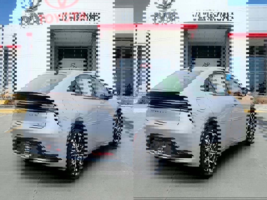 New 2026 Toyota Prius Plug-In Hybrid image 5