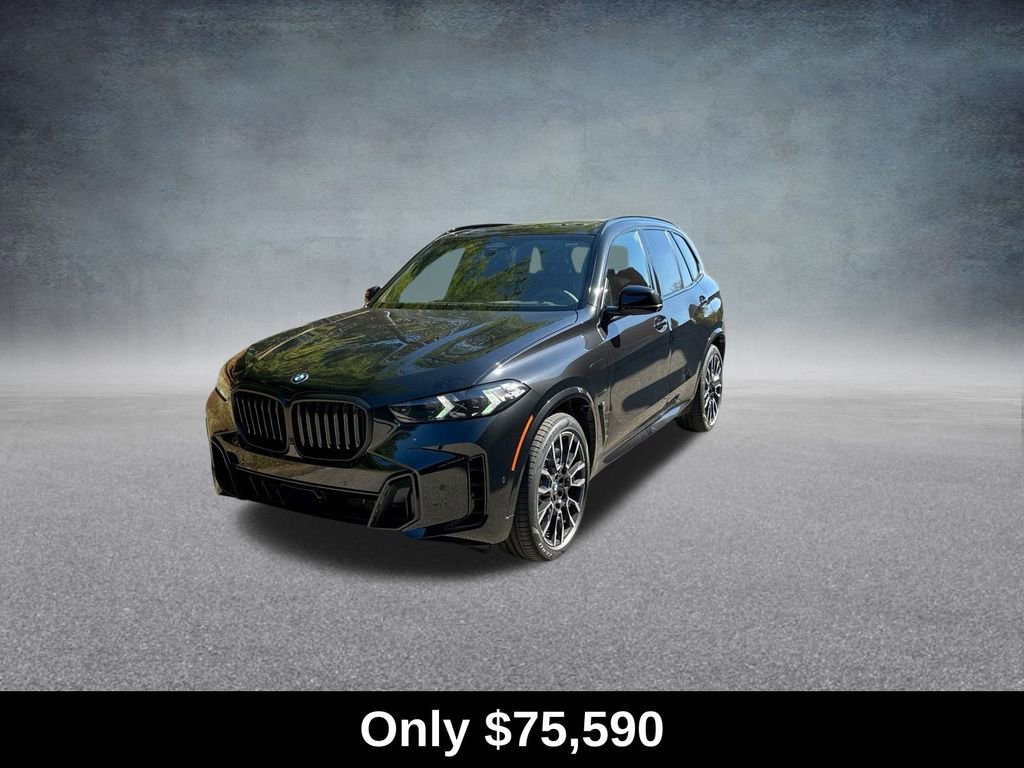 Used 2026 BMW X5 xDrive50e w/ M Sport Package image 4