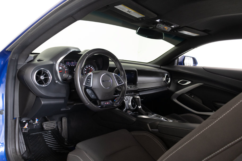 Used 2022 Chevrolet Camaro SS RWD image 16