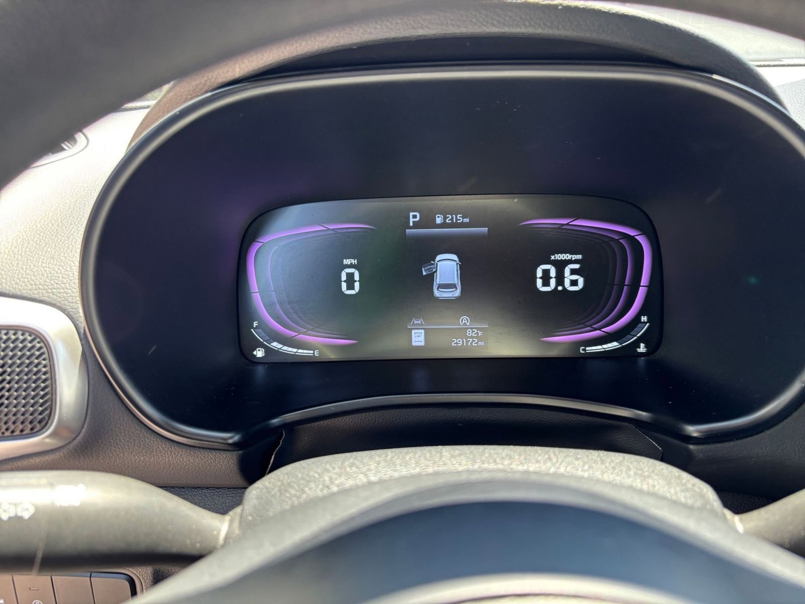 Used 2025 Kia Soul LX w/ LX Technology Package FWD image 39