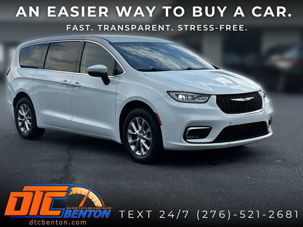 Used 2023 Chrysler Pacifica Touring-L