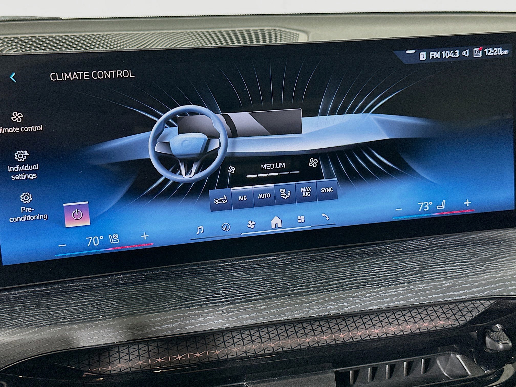 Used 2025 BMW 330i xDrive Sedan image 24