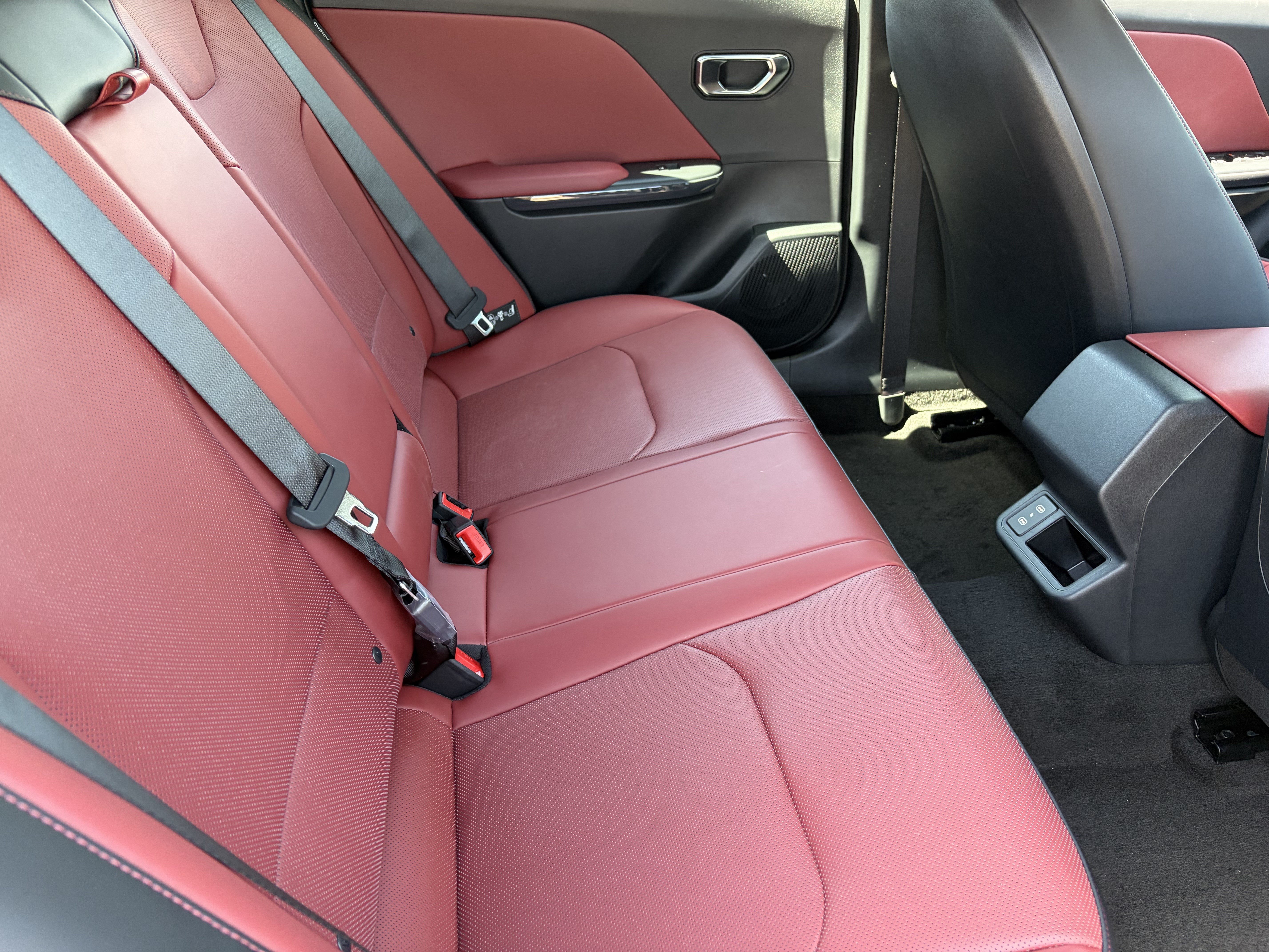 New 2026 Kia K4 GT-Line Turbo w/ GT-Line Premium Package FWD image 11