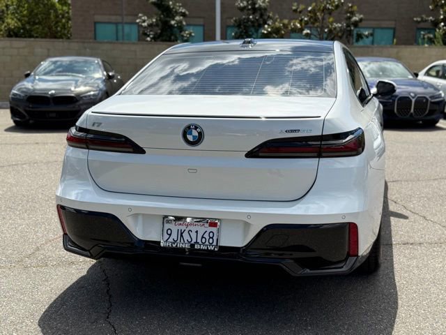 Certified 2024 BMW i7 xDrive60 image 9