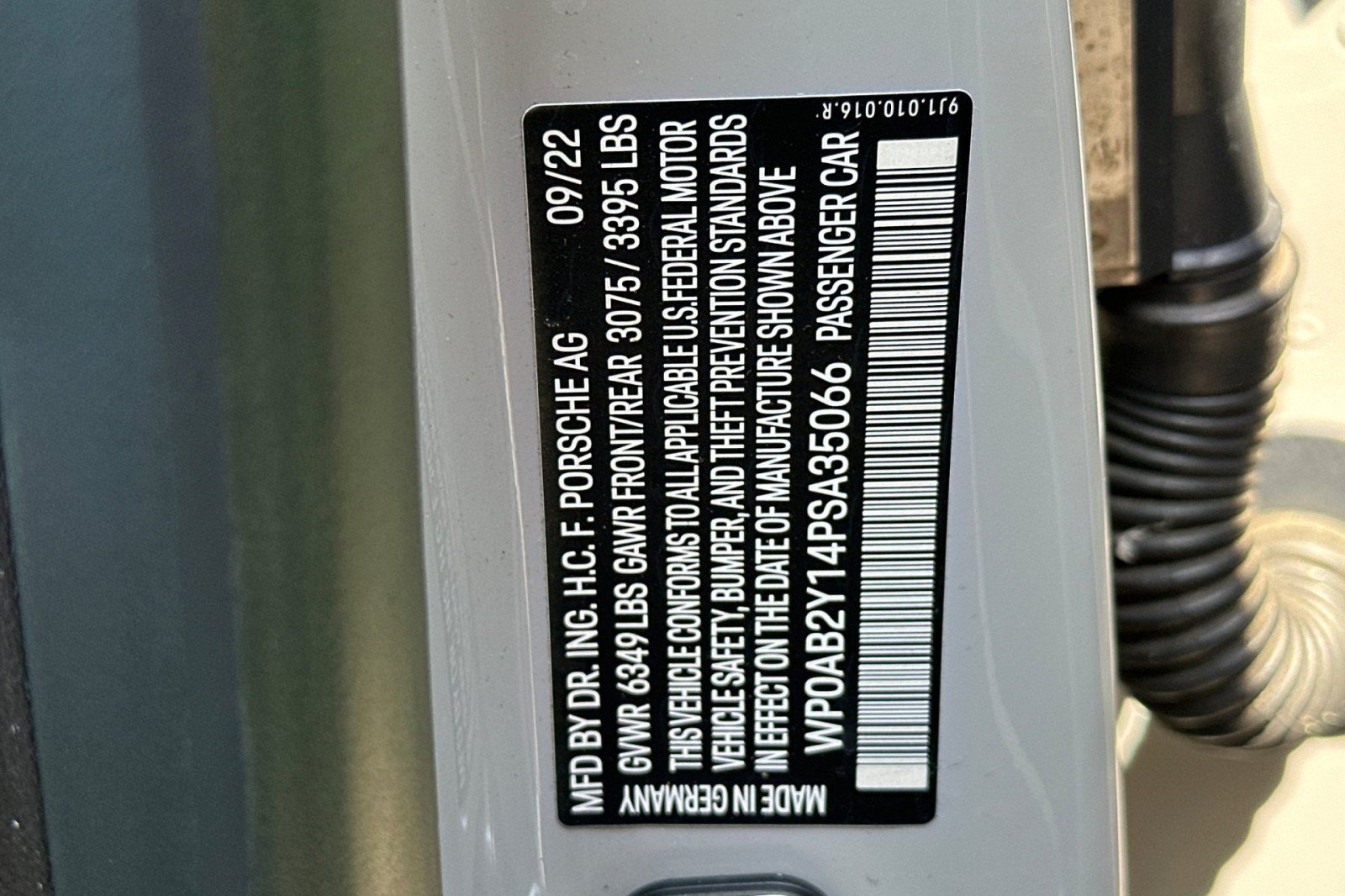 Certified 2023 Porsche Taycan 4S AWD/4WD image 28