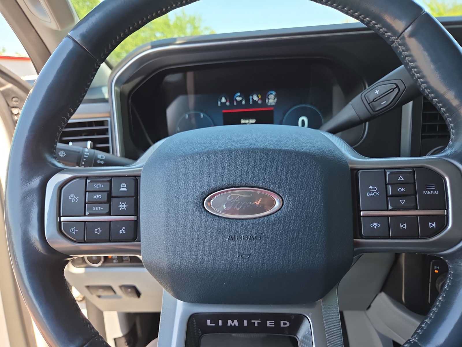 Used 2023 Ford F450 Limited w/ FX4 Off-Road Package AWD/4WD image 23