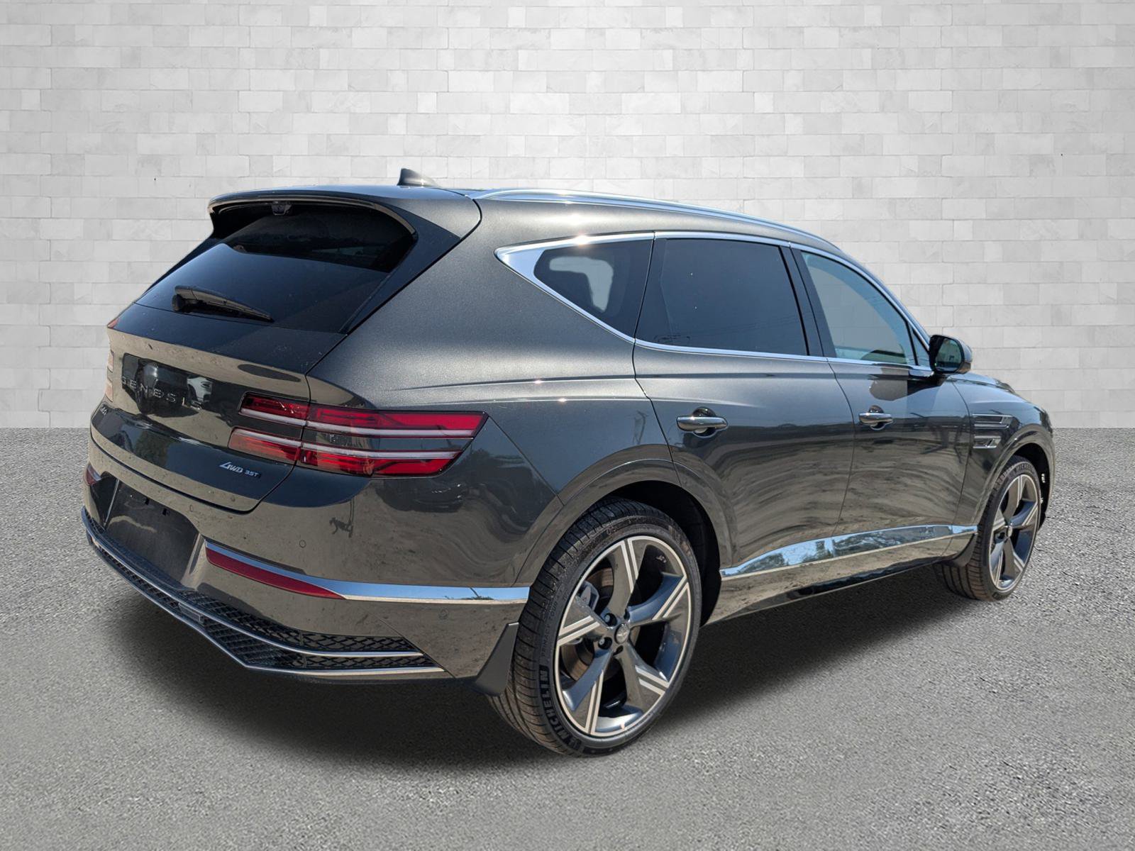 Used 2025 Genesis GV80 3.5T Prestige AWD/4WD image 2