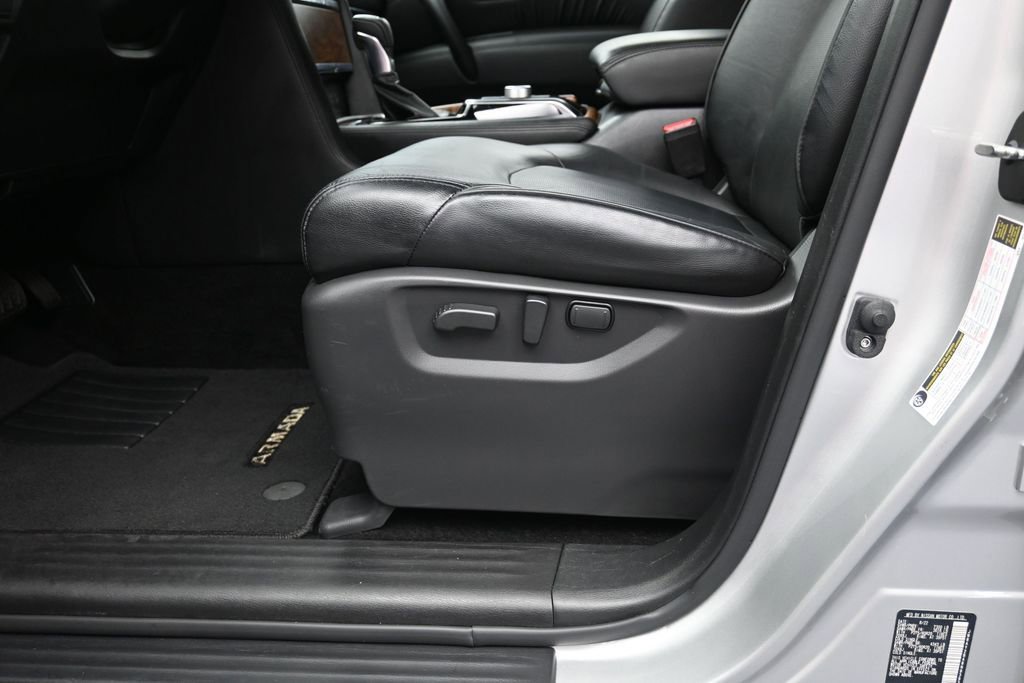 Used 2022 Nissan Armada SL w/ Captain's Chairs Package RWD image 22