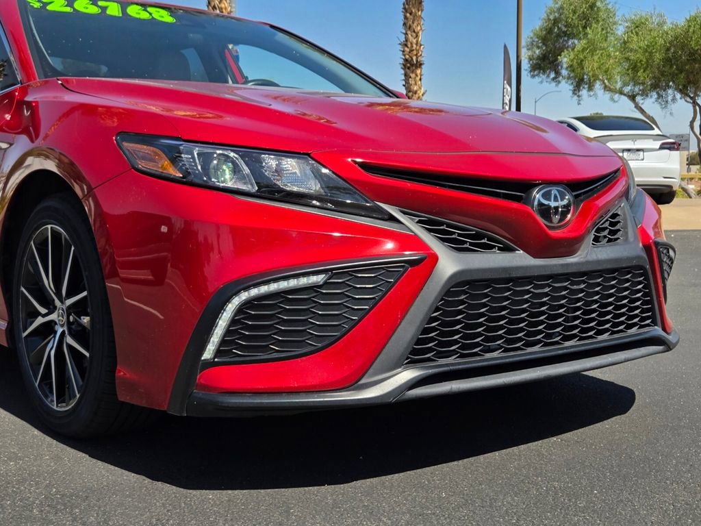 Used 2024 Toyota Camry SE FWD image 8