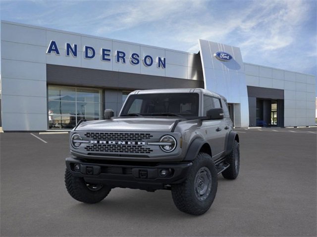 New 2025 Ford Bronco Badlands image 2