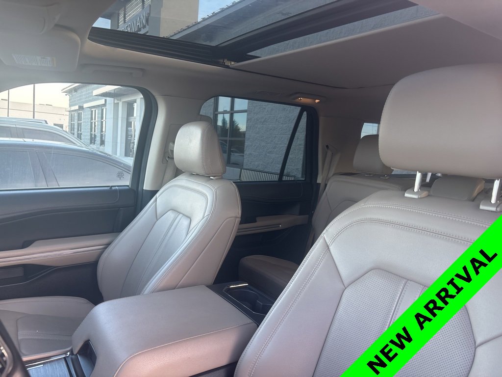 Used 2024 Ford Expedition Max Limited image 13