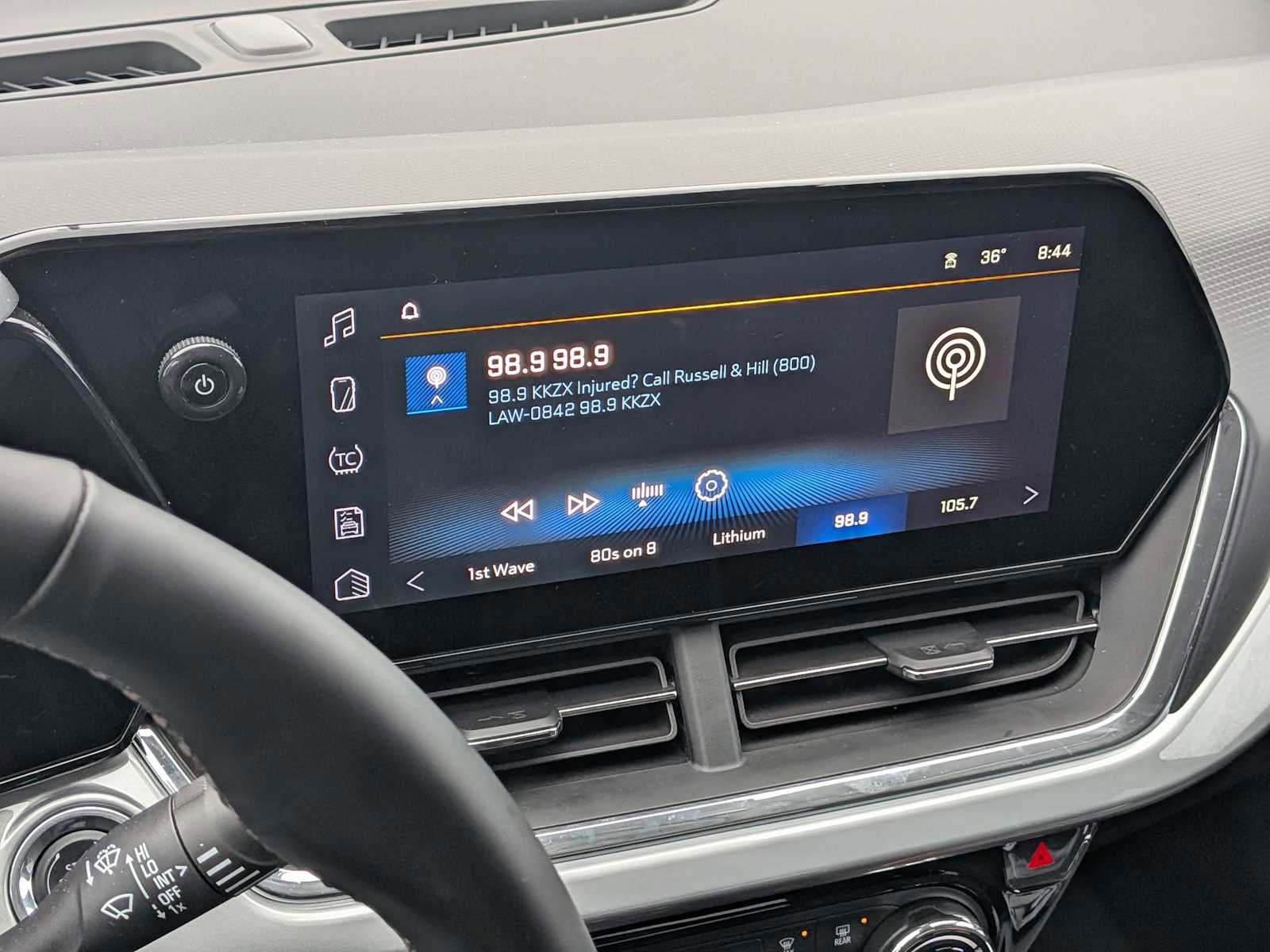 New 2025 Chevrolet Trax LT w/ Driver Confidence Package image 30