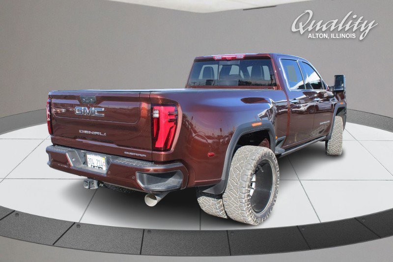 Used 2024 GMC Sierra 3500 Denali Ultimate image 4