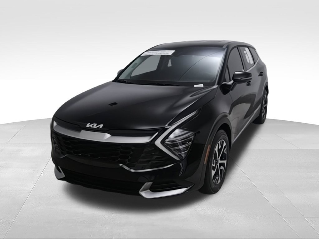 Used 2025 Kia Sportage EX FWD image 4