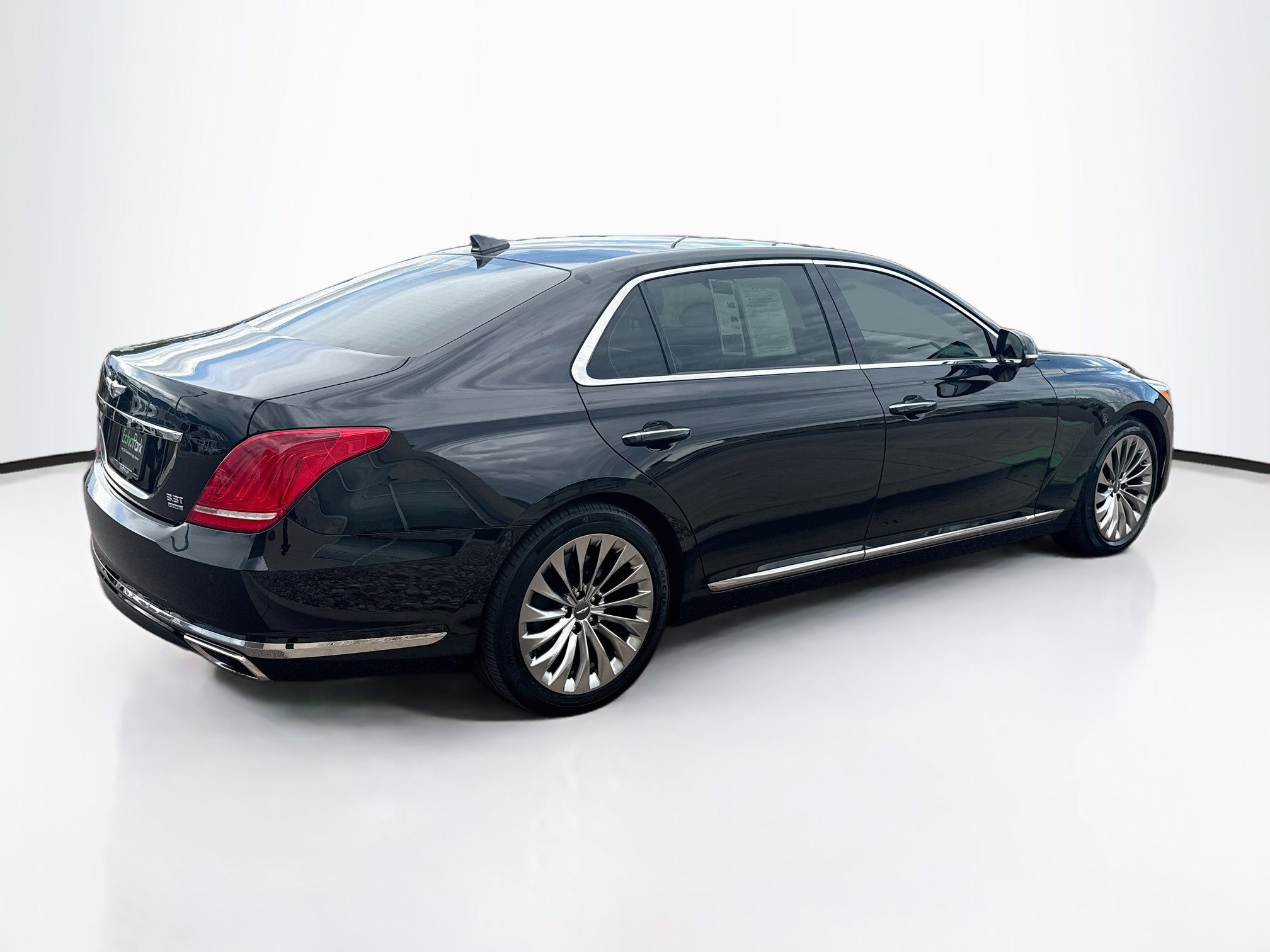 Used 2019 Genesis G90 3.3T Premium AWD/4WD image 9