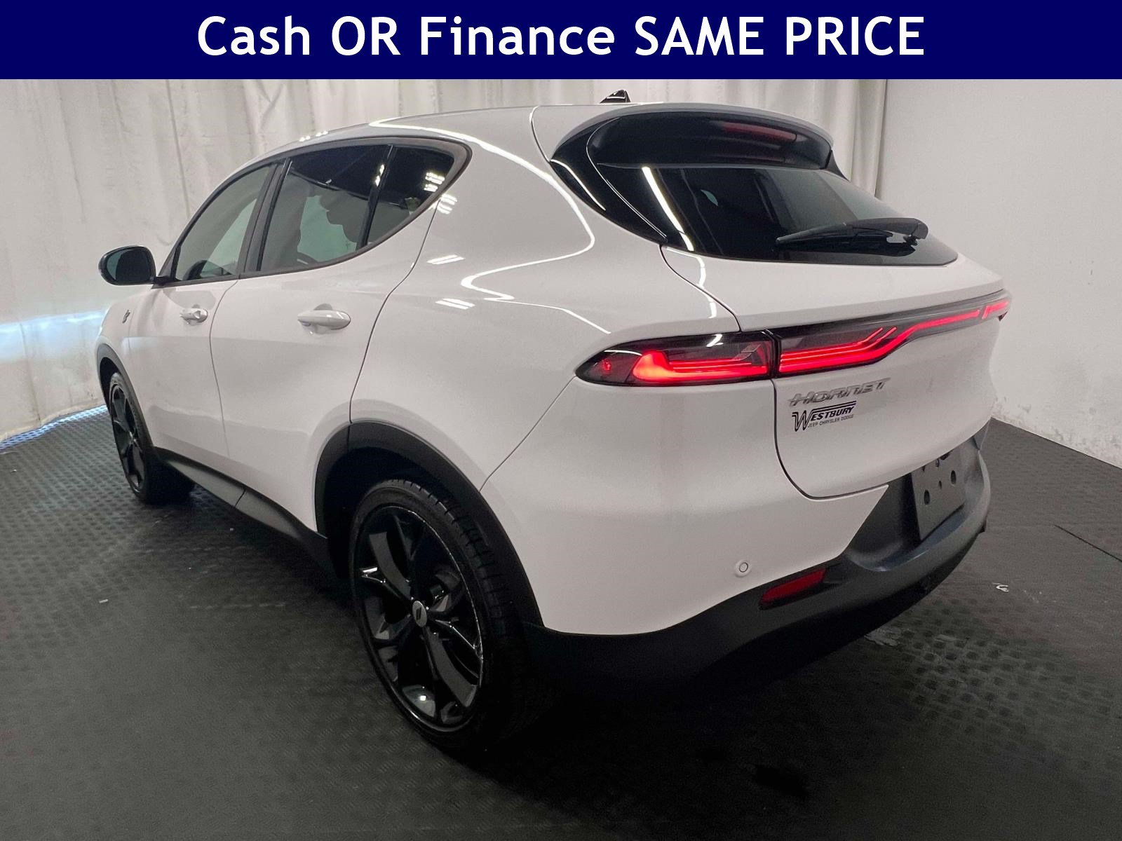 Used 2025 Dodge Hornet GT w/ Track Pack AWD/4WD image 8