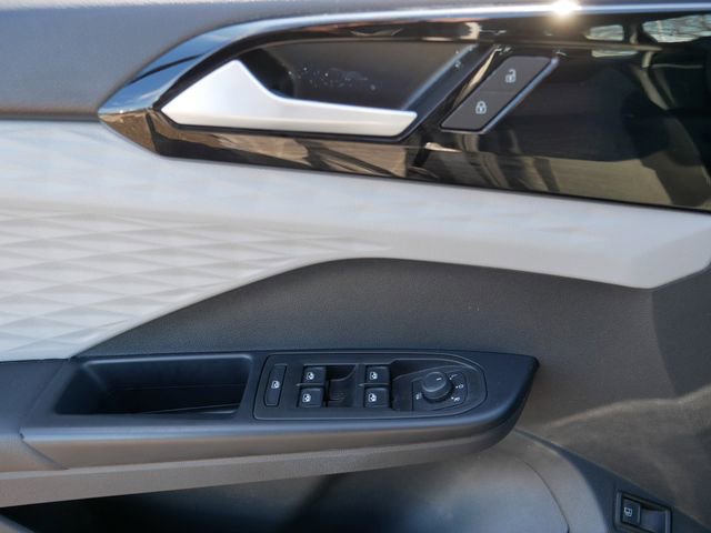Certified 2023 Volkswagen Taos S w/ IQ Drive S Package image 16
