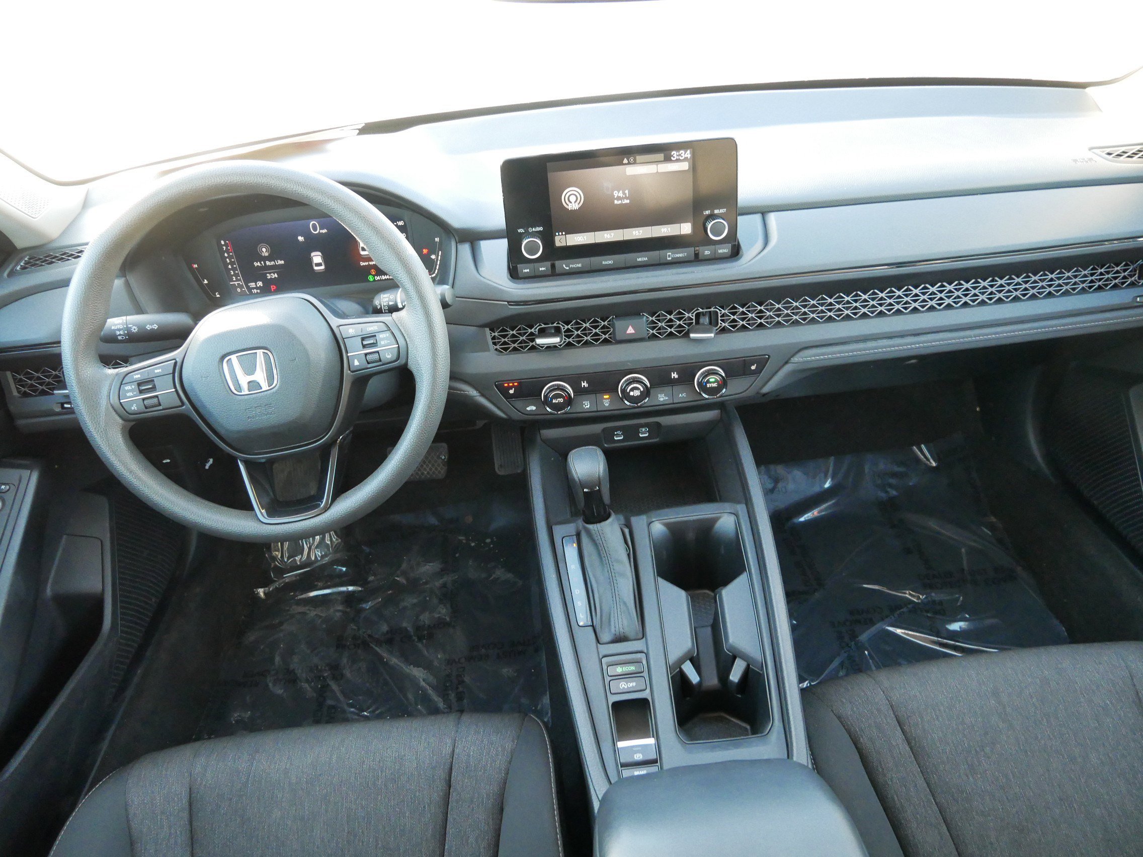 Used 2023 Honda Accord EX image 11