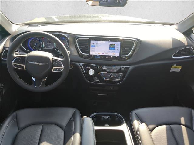 New 2026 Chrysler Voyager LX FWD image 14