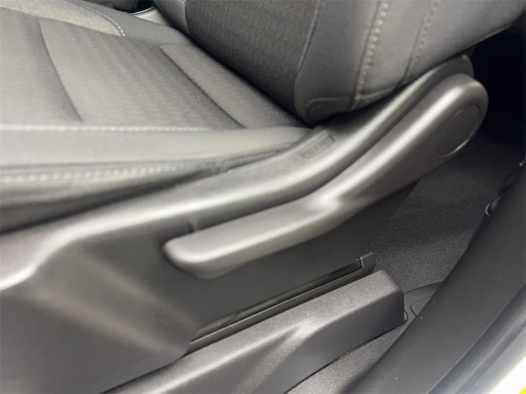 Used 2024 Chevrolet Silverado 2500 LT image 33