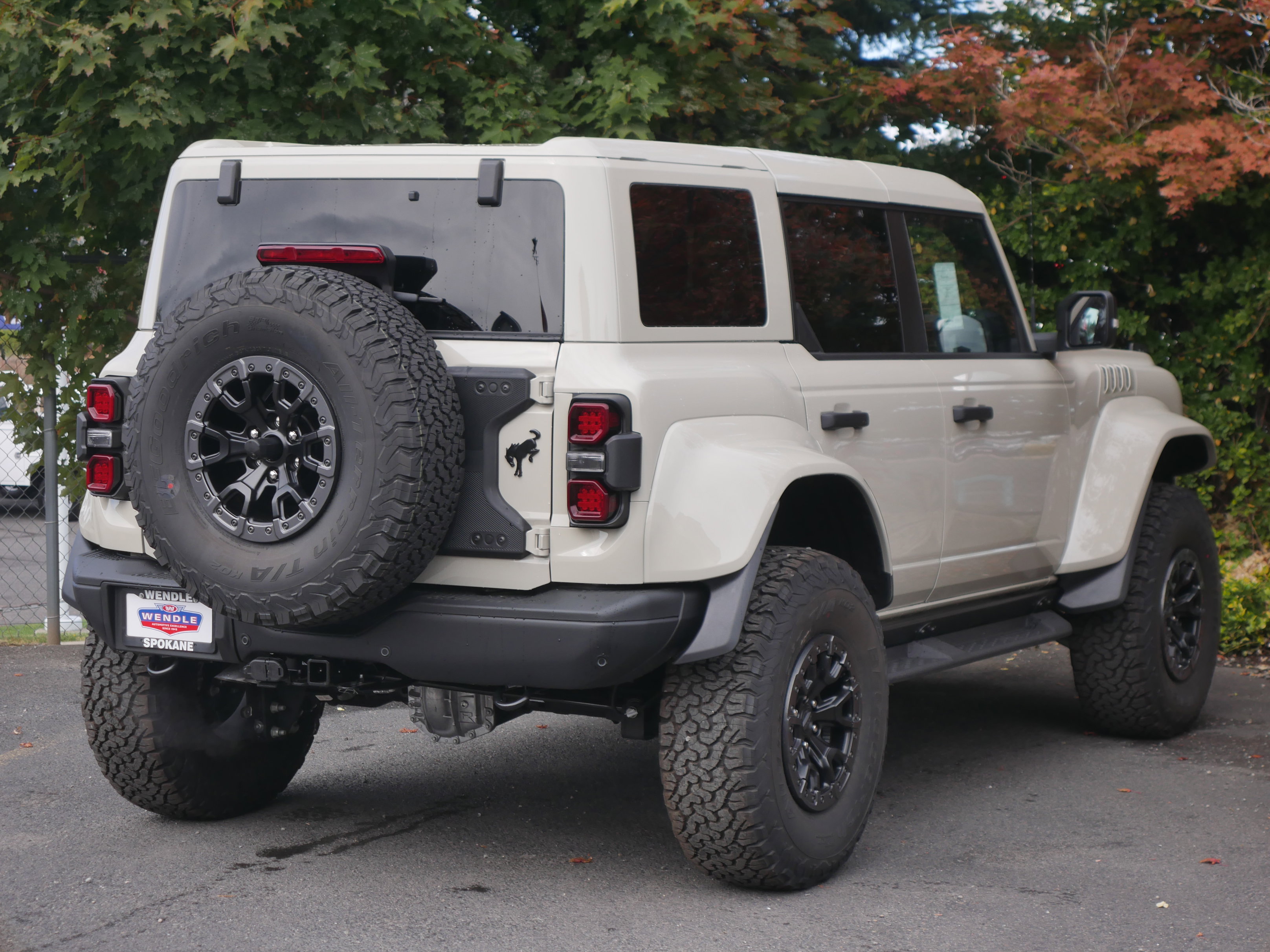 New 2025 Ford Bronco Raptor w/ Interior Carbon Fiber Pack image 31