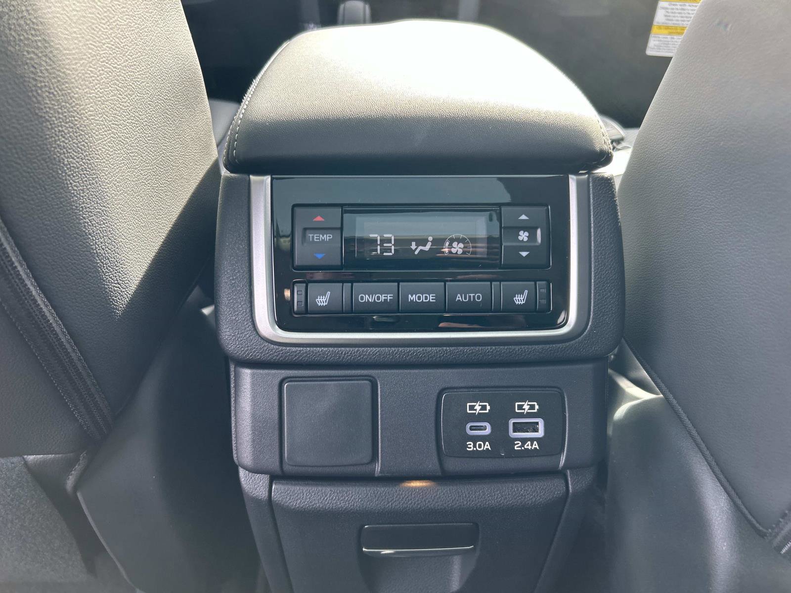New 2025 Subaru Ascent Limited image 5
