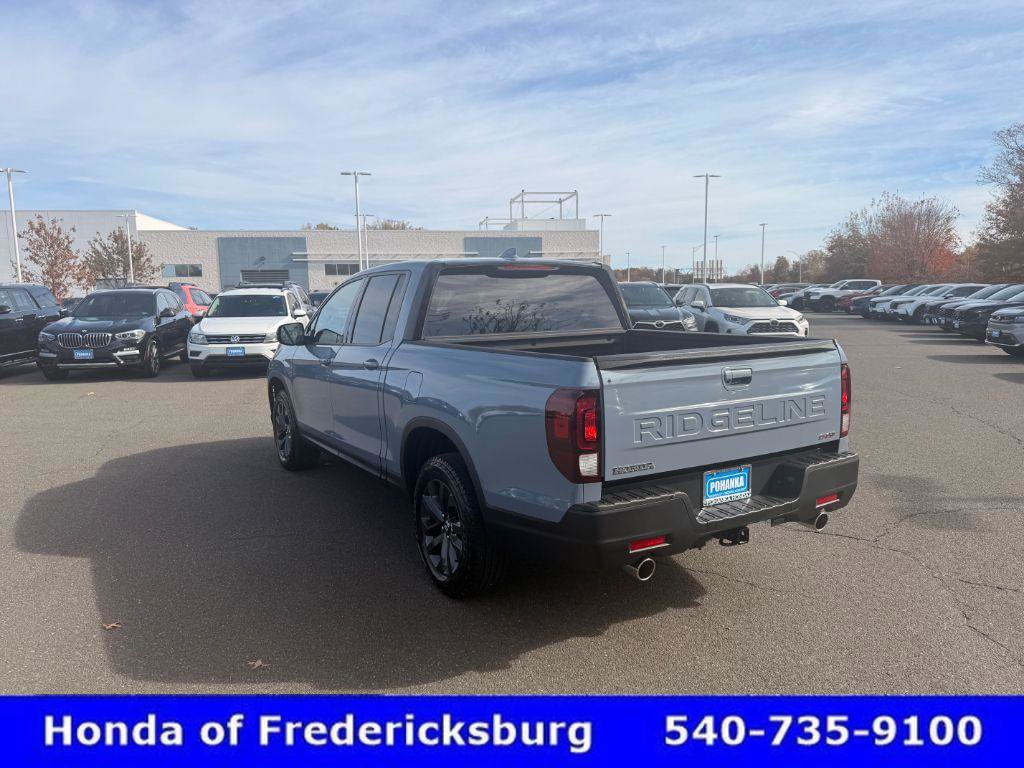 Certified 2025 Honda Ridgeline Sport image 4