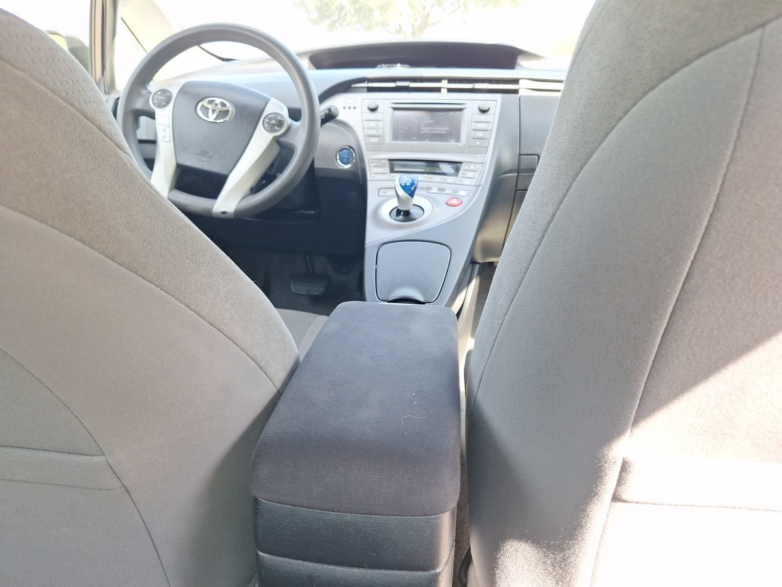 Used 2014 Toyota Prius Two FWD image 29