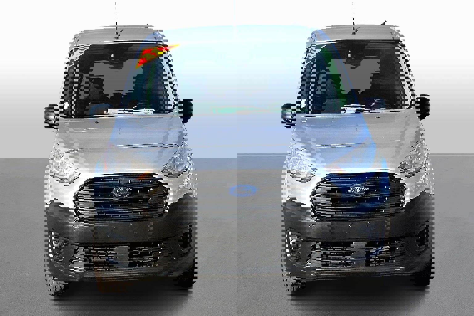 Used 2021 Ford Transit Connect XL image 3