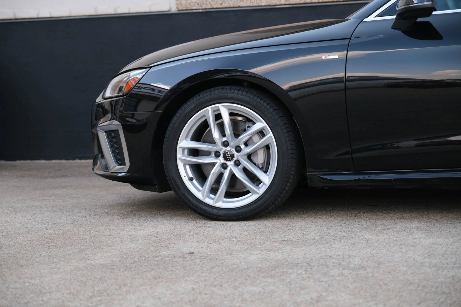 Used 2024 Audi A4 2.0T Premium Plus AWD/4WD image 12