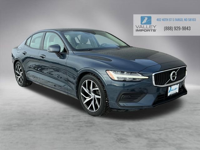 Used 2020 Volvo S60 T6 Momentum