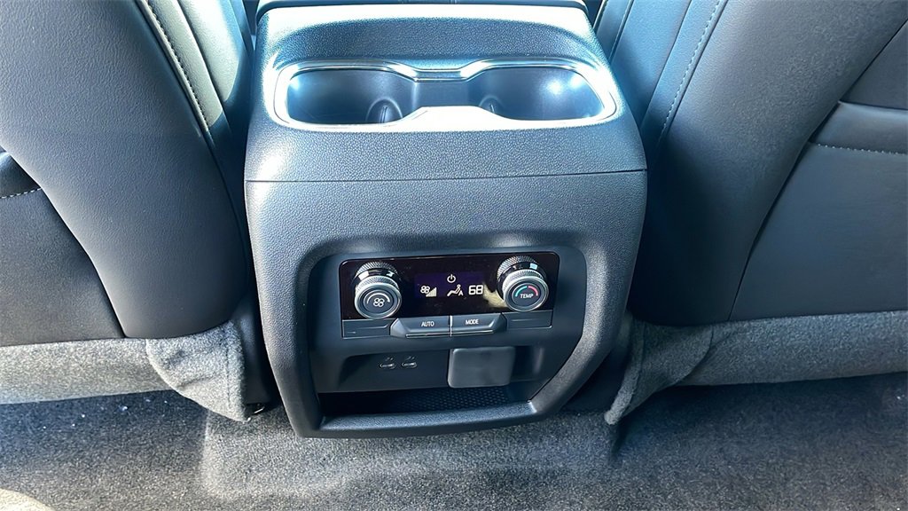 New 2025 Buick Enclave Sport Touring w/ Power Package image 15