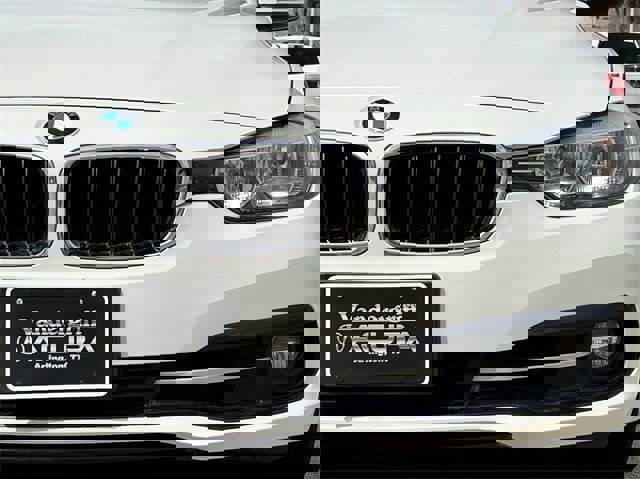 Used 2016 BMW 328i Sedan image 9