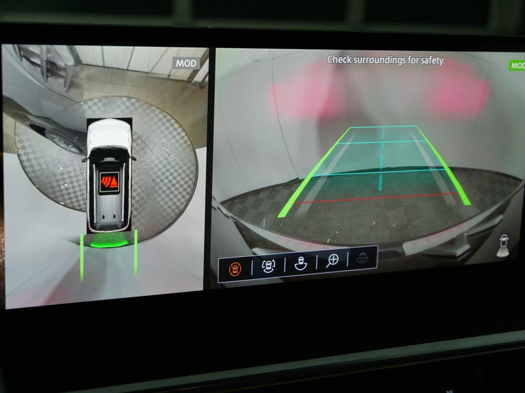 New 2025 INFINITI QX80 Luxe w/ Exterior Package image 24