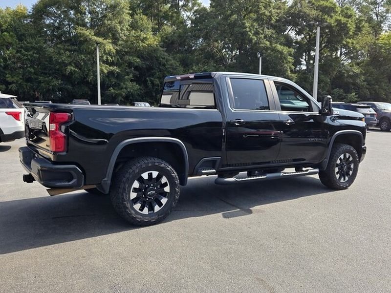 Used 2021 Chevrolet Silverado 2500 LTZ w/ LTZ Plus Package AWD/4WD image 15